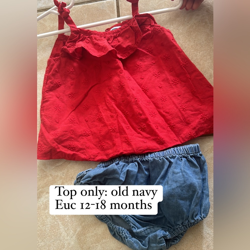 3/$25 12-18 Month Old Navy/Cat & Jack Matching Set